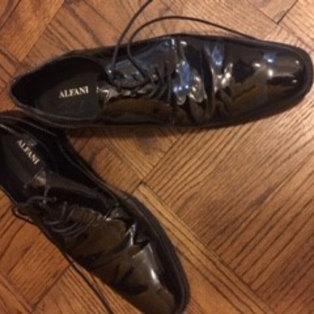 MEN"S ALFANI TUXEDO SHOES PATENT LEATHER